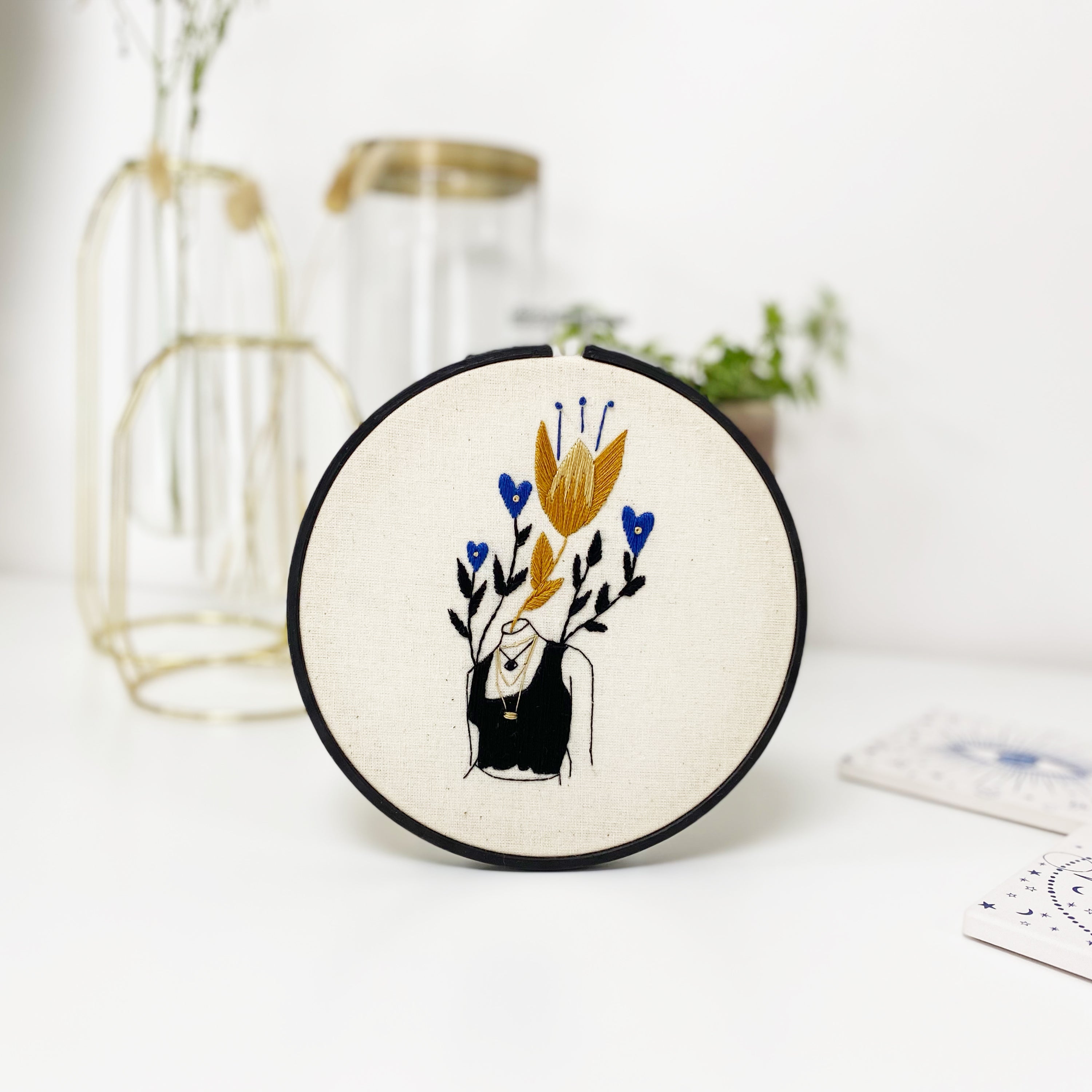 Queen of Hearts - Beginners Embroidery Kit