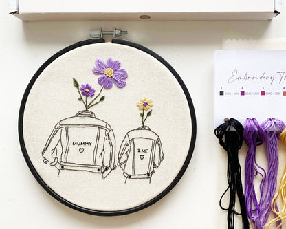 'Mummy & Me' Modern Embroidery Kit