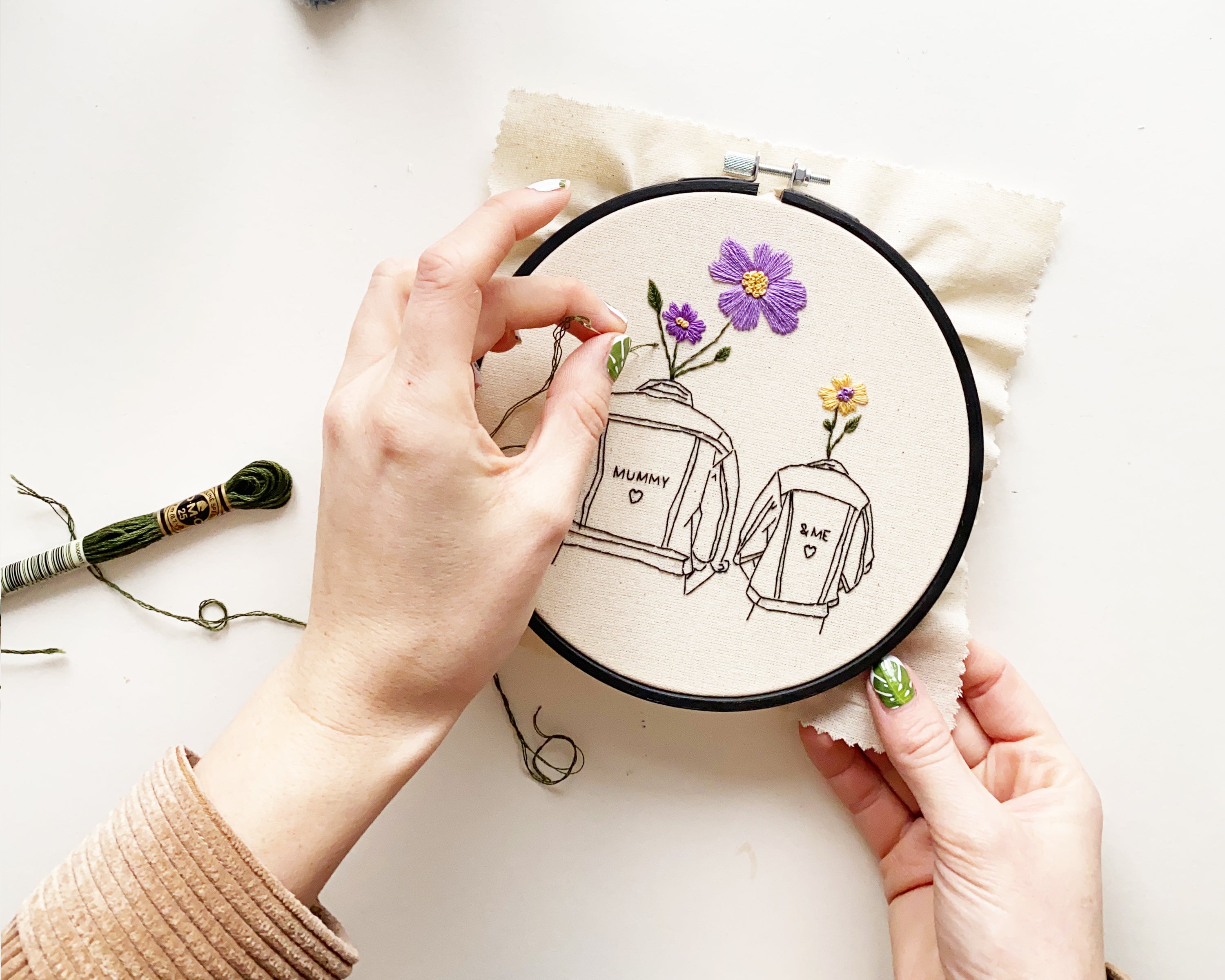 'Mummy & Me' Modern Embroidery Kit
